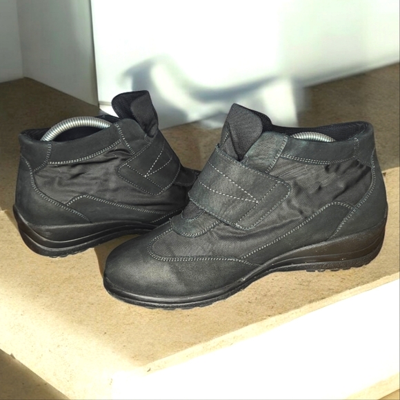 WALDLAUFER Forest Runner Ankle Boot- 9 - Picture 5 of 10